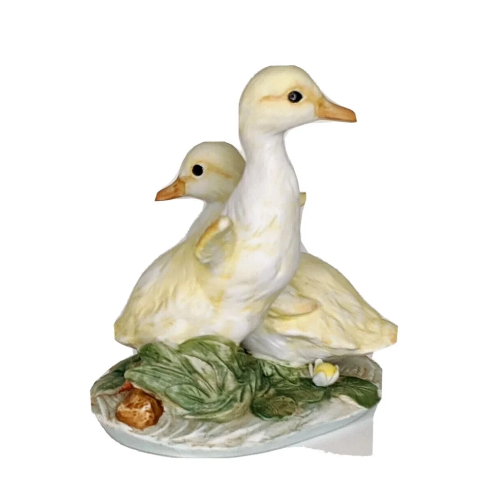 HOMCO Baby Ducks Ducklings Porcelain Masterpiece Collection Figure 1982 …